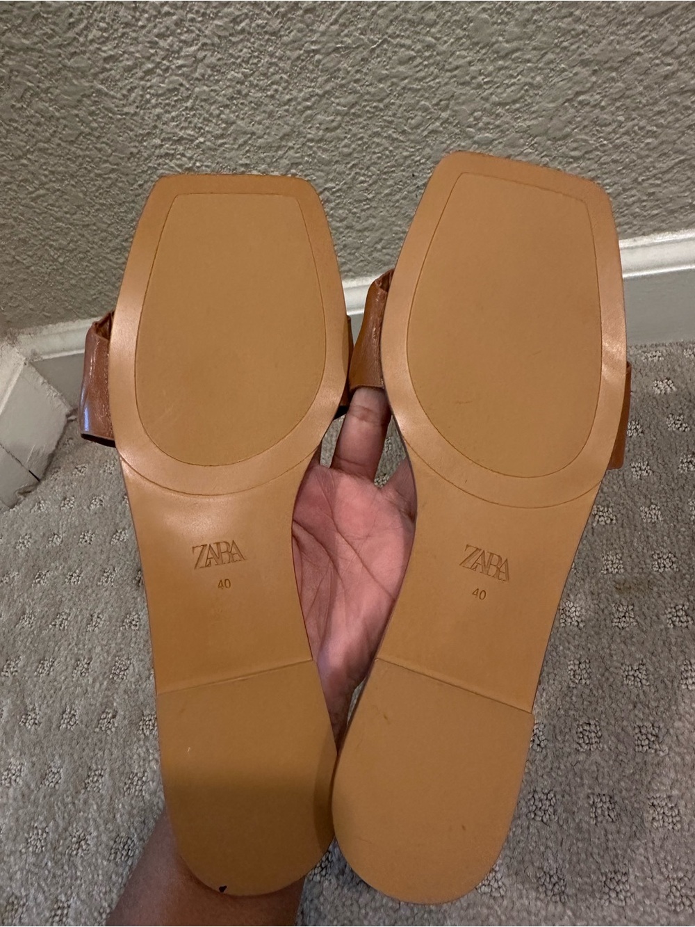 Zara Brown Linked-Chain Slide Sandals - Picture 3 of 3